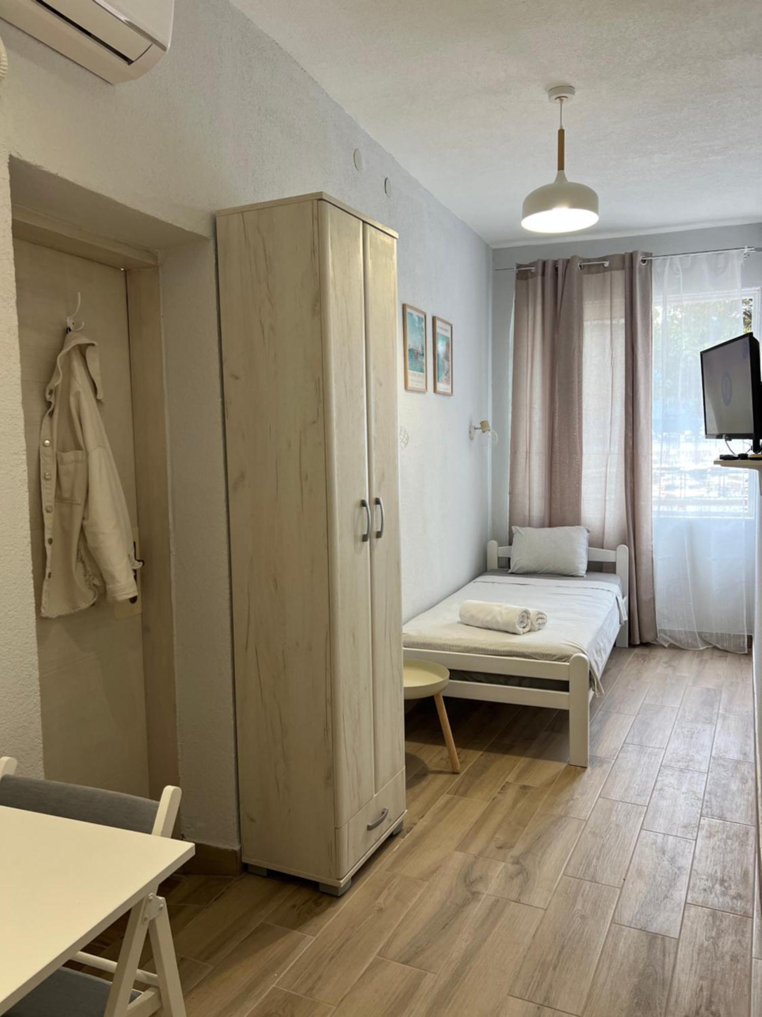 Apartments Astoria Hn Herceg Novi Exterior photo